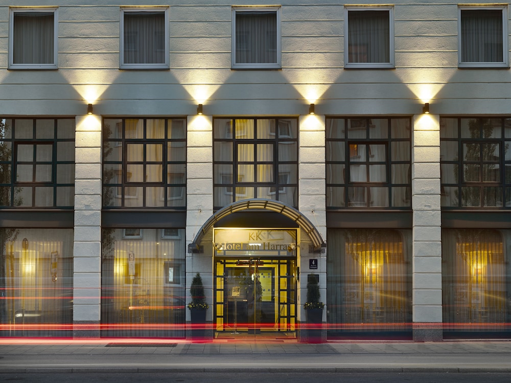 K+K Hotel am Harras — Hotel building in Munich, Bavaria