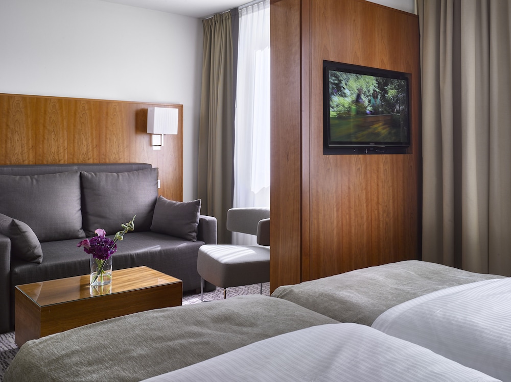 K+K Hotel am Harras — Hotel rooms in Munich, Bavaria
