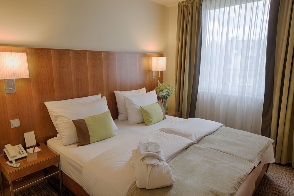 K+K Hotel am Harras — Hotel rooms in Munich, Bavaria