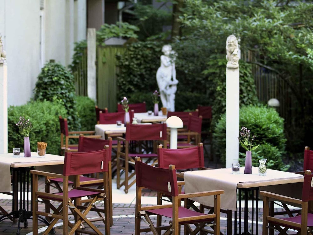 Mercure Hotel Muenchen am Olympiapark — Restaurant & bars in Munich, Bavaria