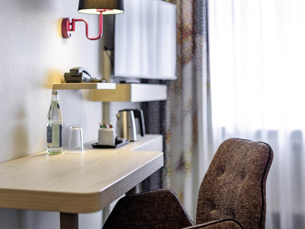 Mercure Hotel Muenchen am Olympiapark — Hotel rooms in Munich, Bavaria