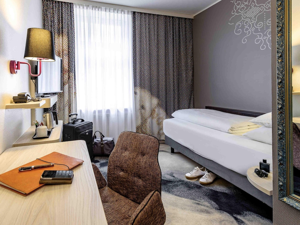 Mercure Hotel Muenchen am Olympiapark — Hotel rooms in Munich, Bavaria