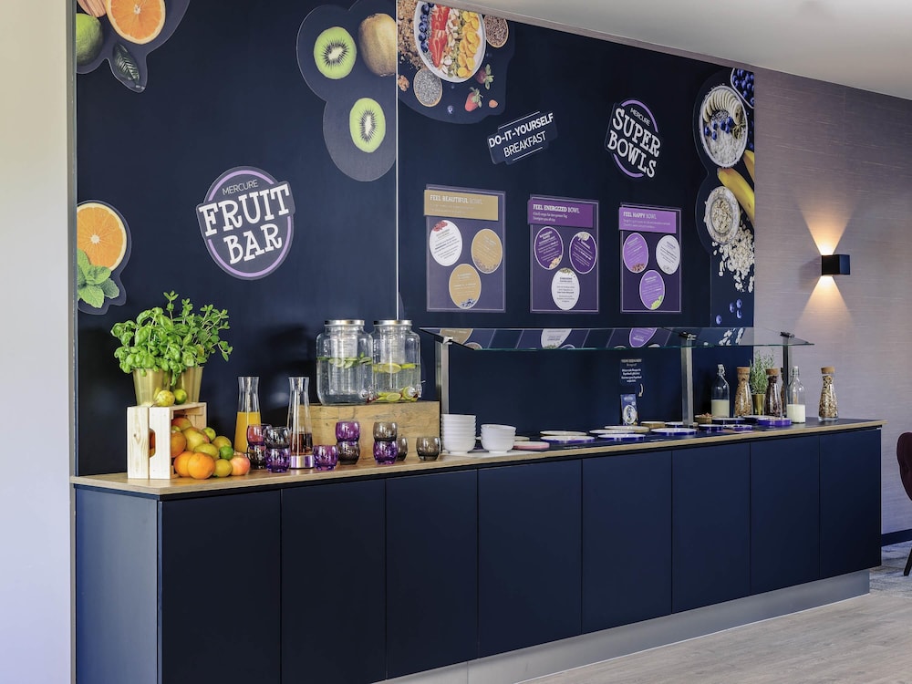 Mercure Hotel Muenchen am Olympiapark — Restaurant & bars in Munich, Bavaria