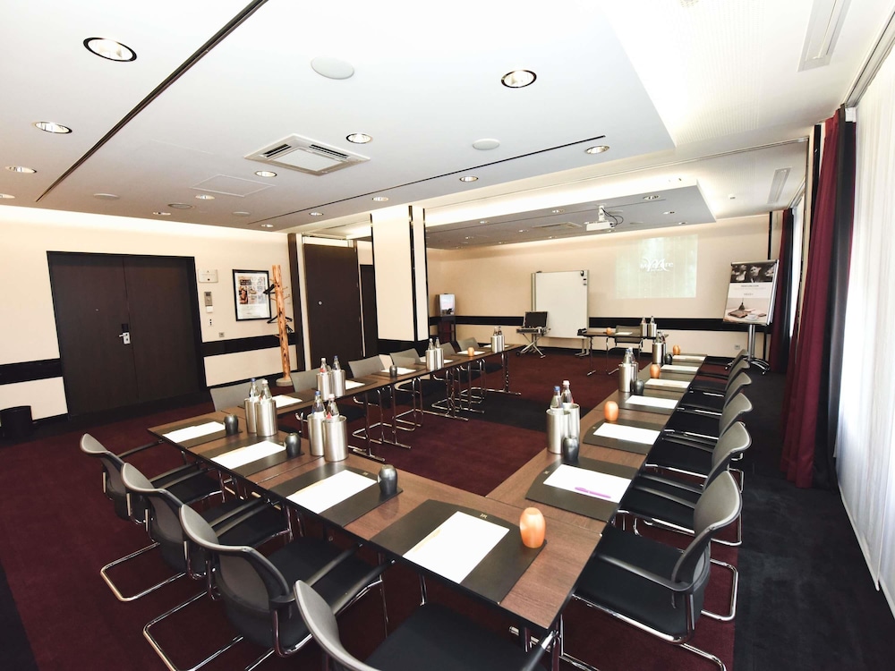 Mercure Muenchen City Center — Hotel building in Munich, Bavaria
