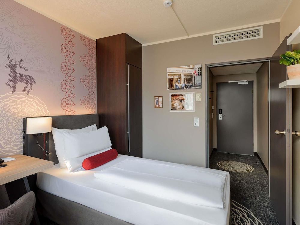 Mercure Muenchen City Center — Hotel rooms in Munich, Bavaria