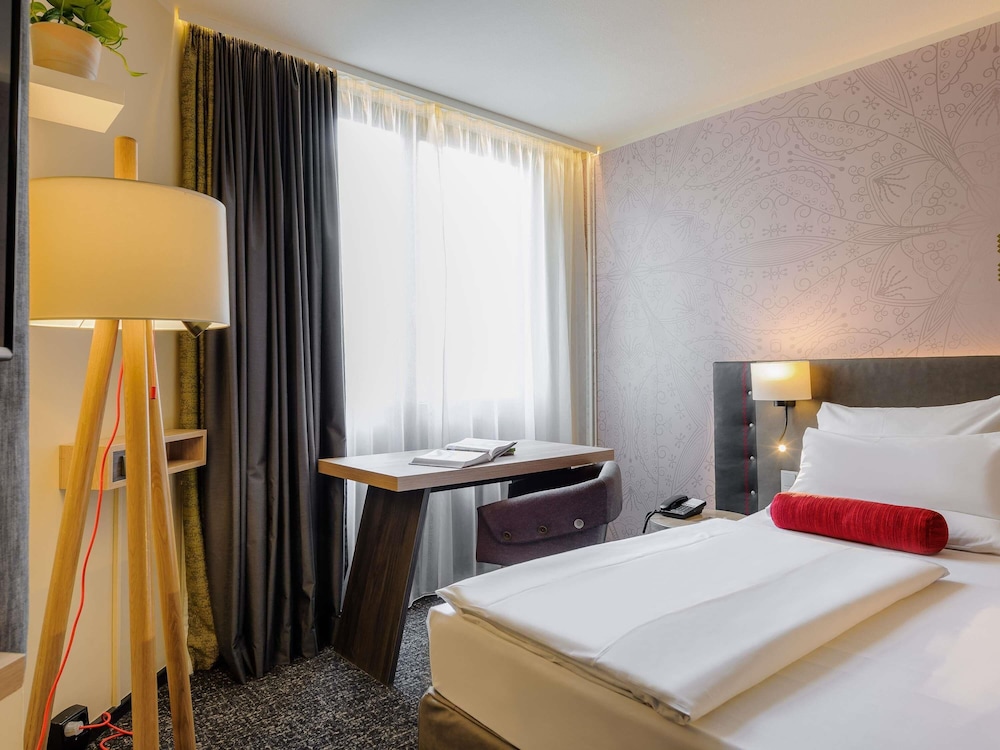 Mercure Muenchen City Center — Hotel rooms in Munich, Bavaria
