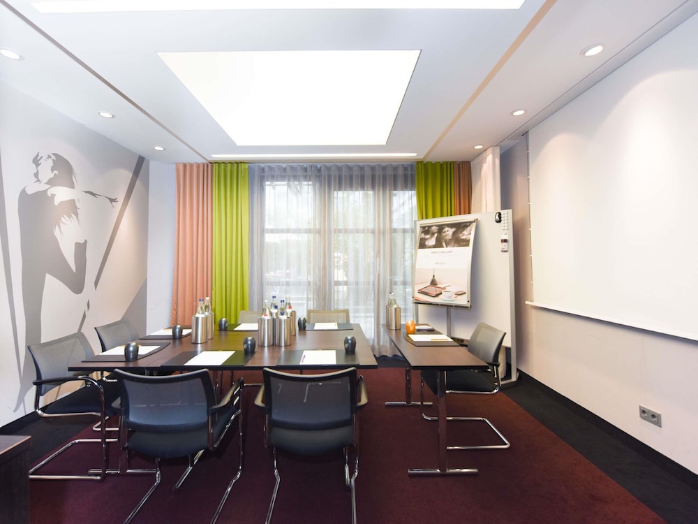 Mercure Muenchen City Center — Hotel building in Munich, Bavaria