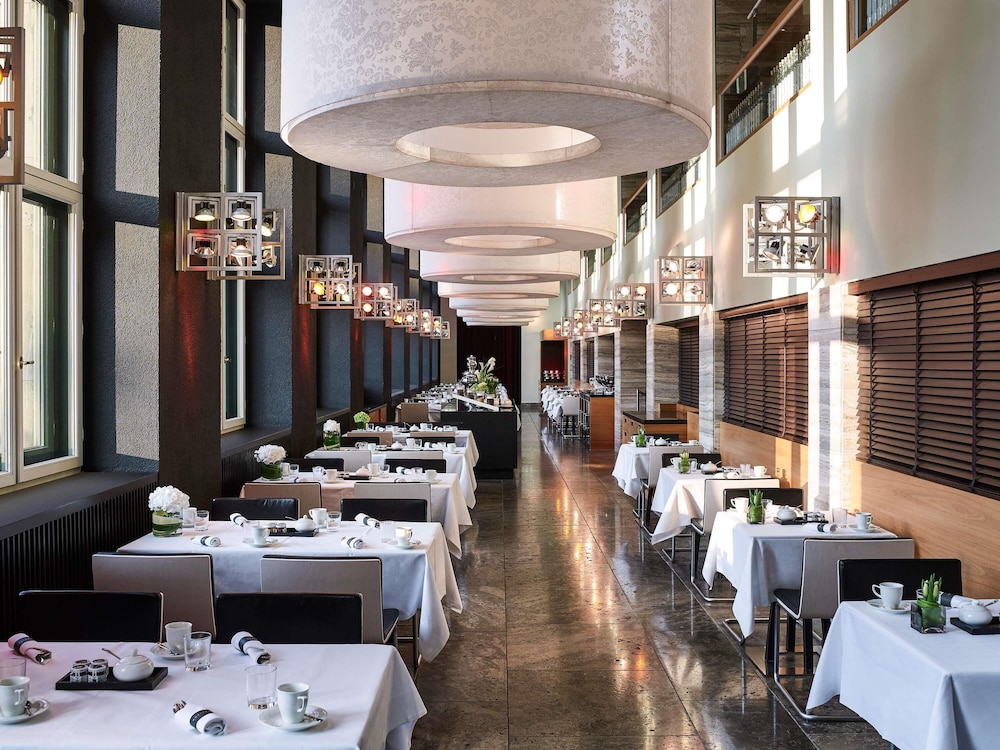 Sofitel Munich Bayerpost — Restaurant & bars in Munich, Bavaria