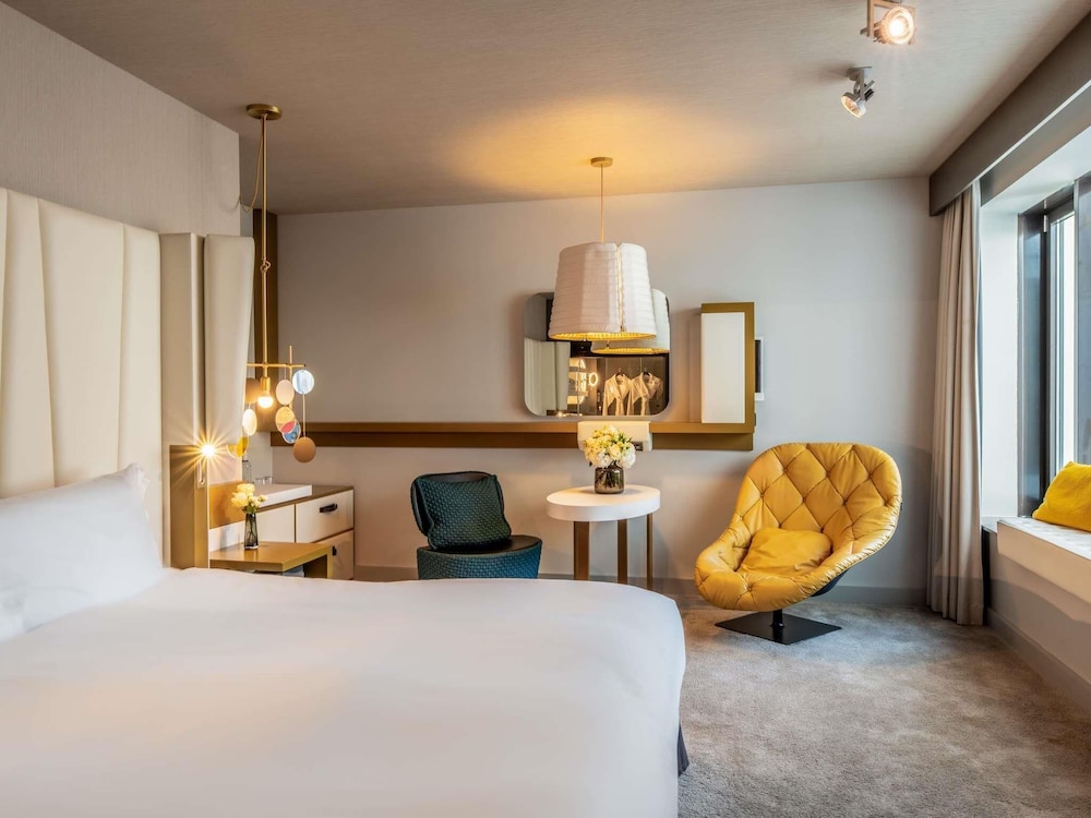Sofitel Munich Bayerpost — Hotel rooms in Munich, Bavaria