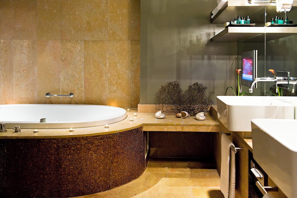 Sofitel Munich Bayerpost — Spa in Munich, Bavaria