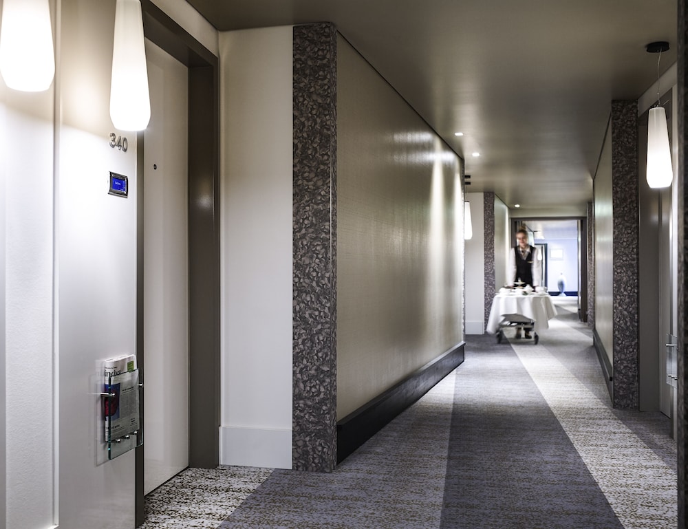 Sofitel Munich Bayerpost — Hotel building in Munich, Bavaria