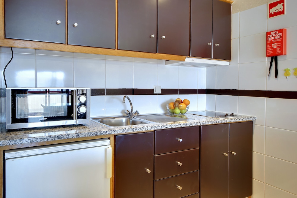 Hotel Alba — Hotel rooms in Monte Gordo, Faro