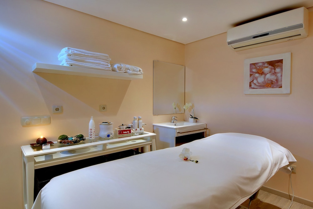 Hotel Alba — Spa in Monte Gordo, Faro