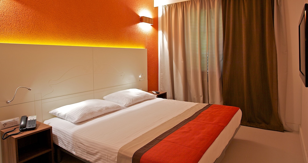Park Plaza Verudela Pula — Hotel rooms in Pula, Istria
