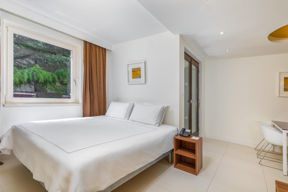 Park Plaza Verudela Pula — Hotel rooms in Pula, Istria