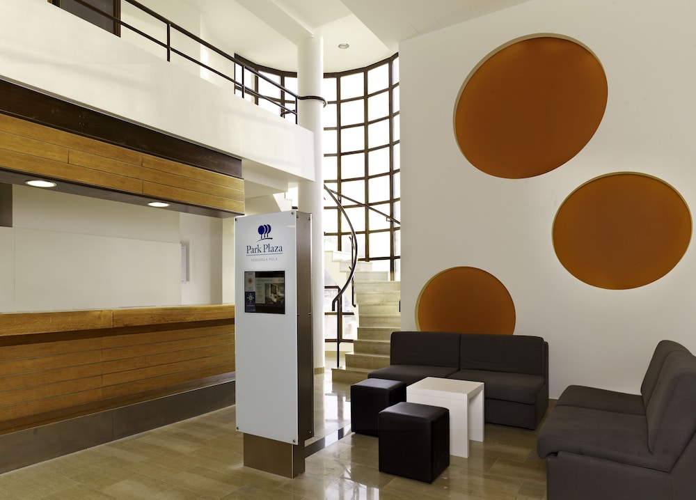 Park Plaza Verudela Pula — Hotel building in Pula, Istria