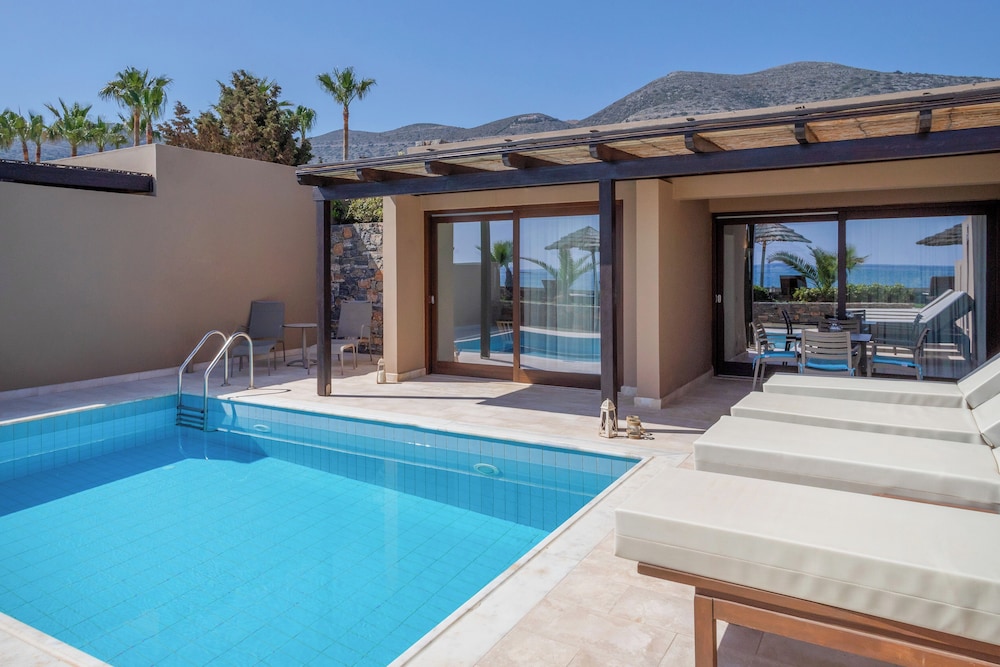 Blue Sea Beach Affiliated by Melia — Swimming pool in Stalida