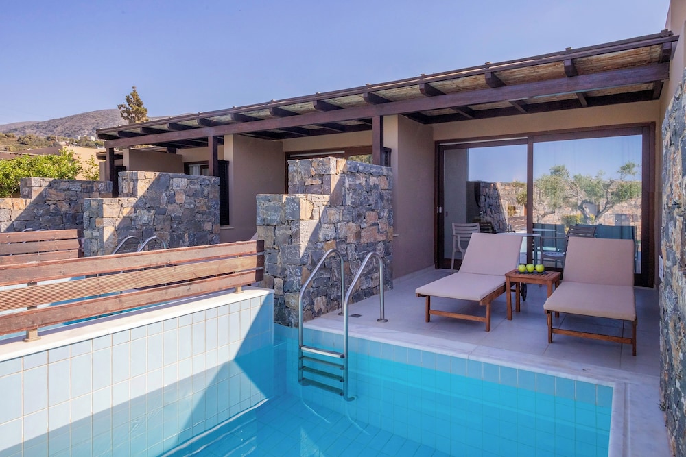 Blue Sea Beach Affiliated by Melia — Swimming pool in Stalida