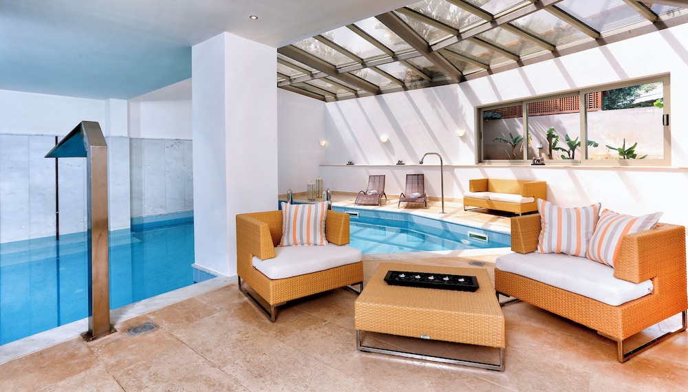 Blue Sea Beach Affiliated by Melia — Swimming pool in Stalida