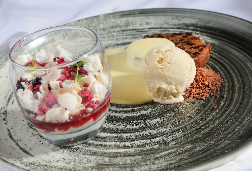 Ashling Hotel Dublin — Restaurant & bars in Dublin, Dublin City