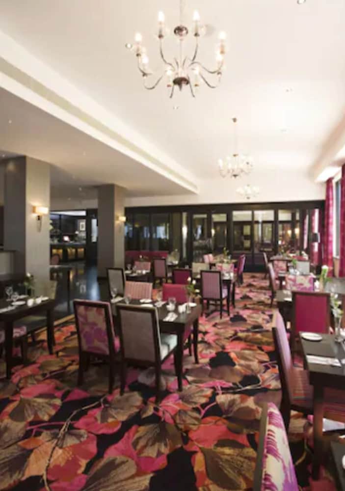 Ashling Hotel Dublin — Restaurant & bars in Dublin, Dublin City