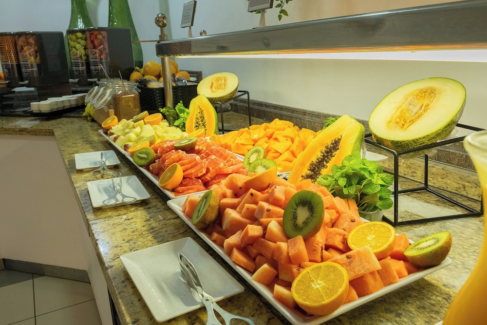 Grand Muthu Golf Plaza Hotel — Restaurant & bars in Golf Del Sur, Canary Islands
