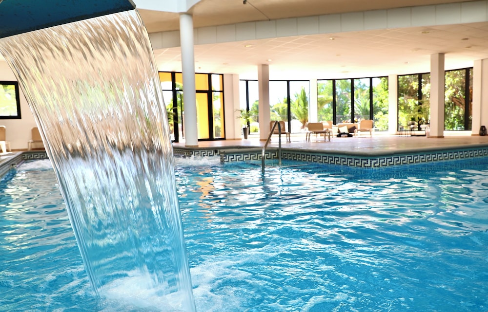 Grand Muthu Golf Plaza Hotel — Swimming pool in Golf Del Sur, Canary Islands