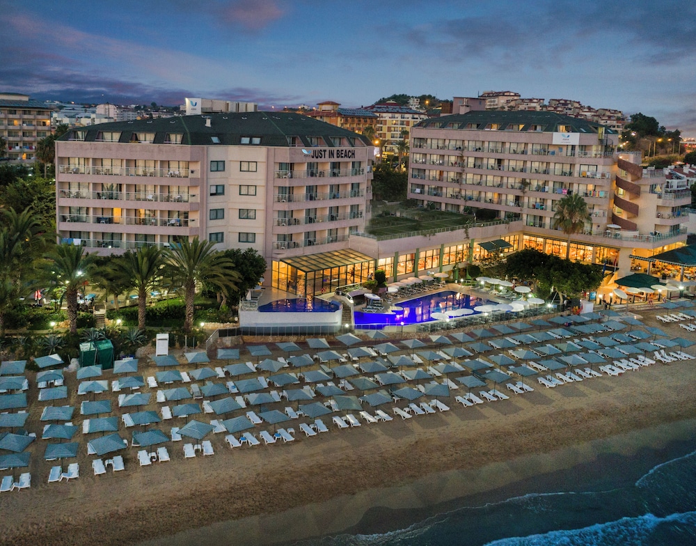 Aska Just In Beach – All Inclusive — Beach in Alanya