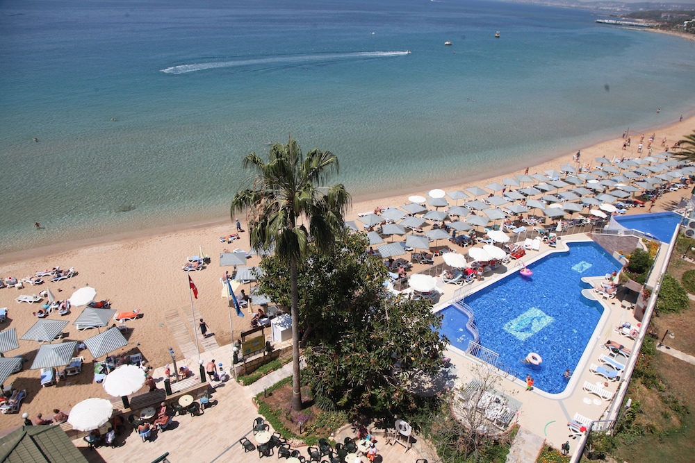 Aska Just In Beach – All Inclusive — Beach in Alanya
