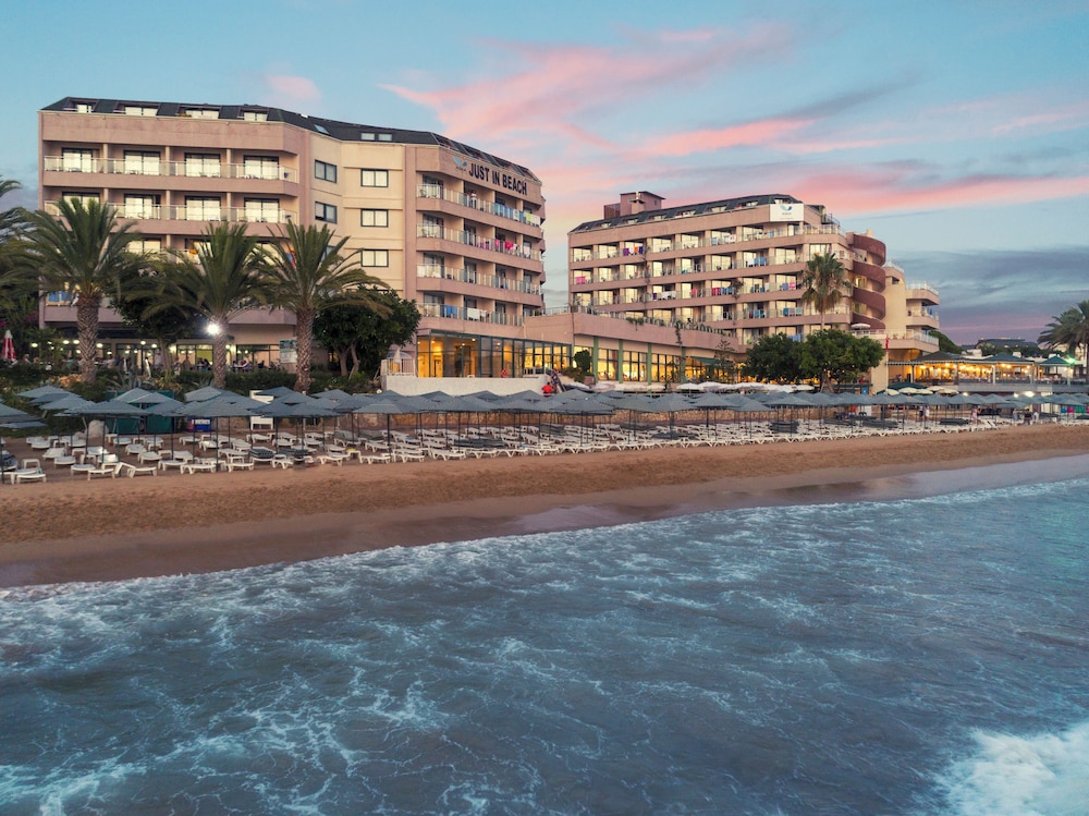Aska Just In Beach – All Inclusive — Beach in Alanya