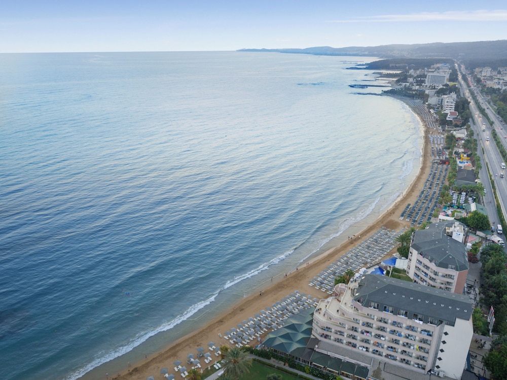 Aska Just In Beach – All Inclusive — Beach in Alanya