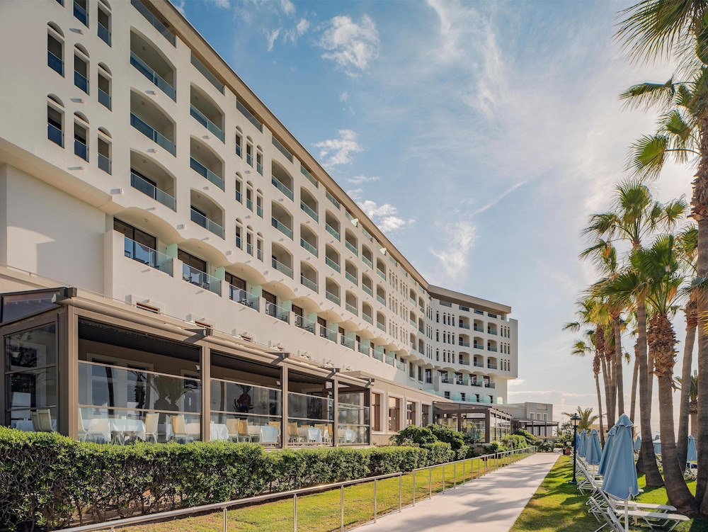 Creta Star Hotel — Hotel building in Rethymnon