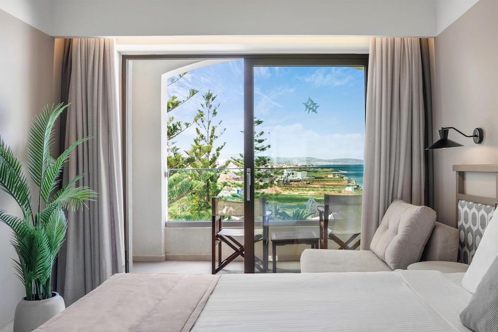 Creta Star Hotel — Hotel rooms in Rethymnon
