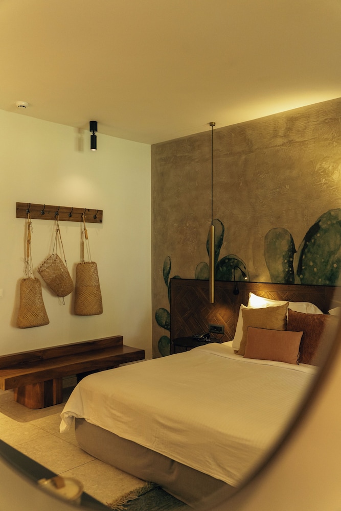 Phāea Cretan Malia, a Member of Design Hotels — Hotel rooms in Malia