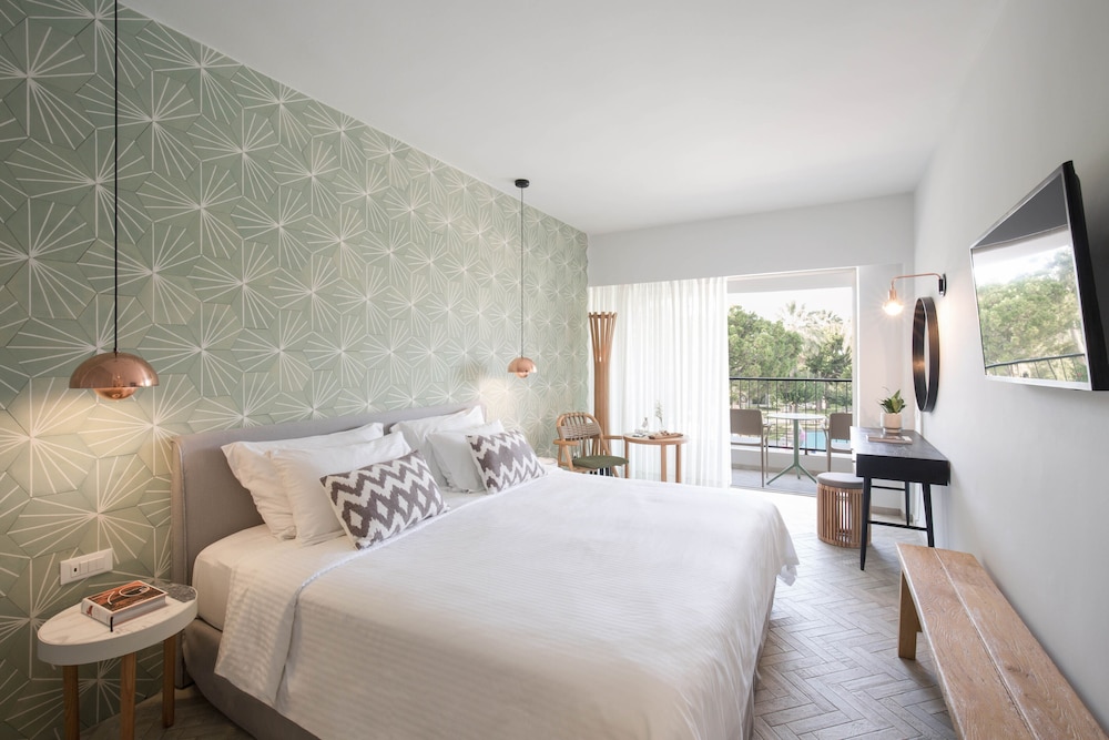 Phāea Cretan Malia, a Member of Design Hotels — Hotel rooms in Malia