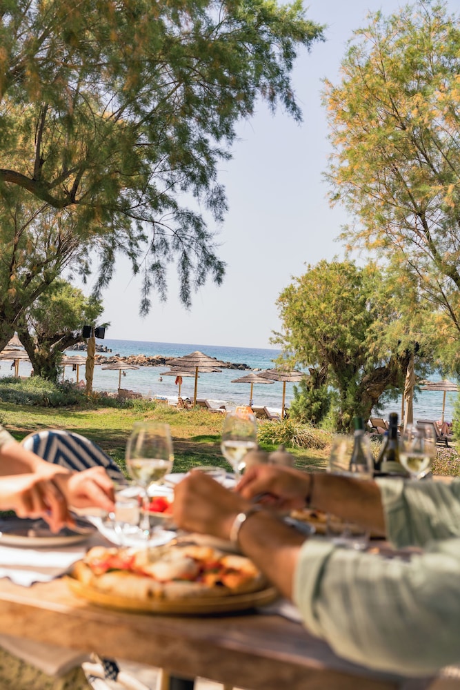 Phāea Cretan Malia, a Member of Design Hotels — Restaurant & bars in Malia