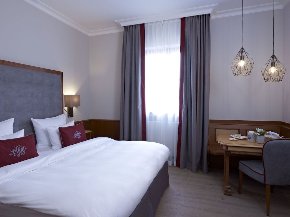 Platzl Hotel — Hotel rooms in Munich, Bavaria