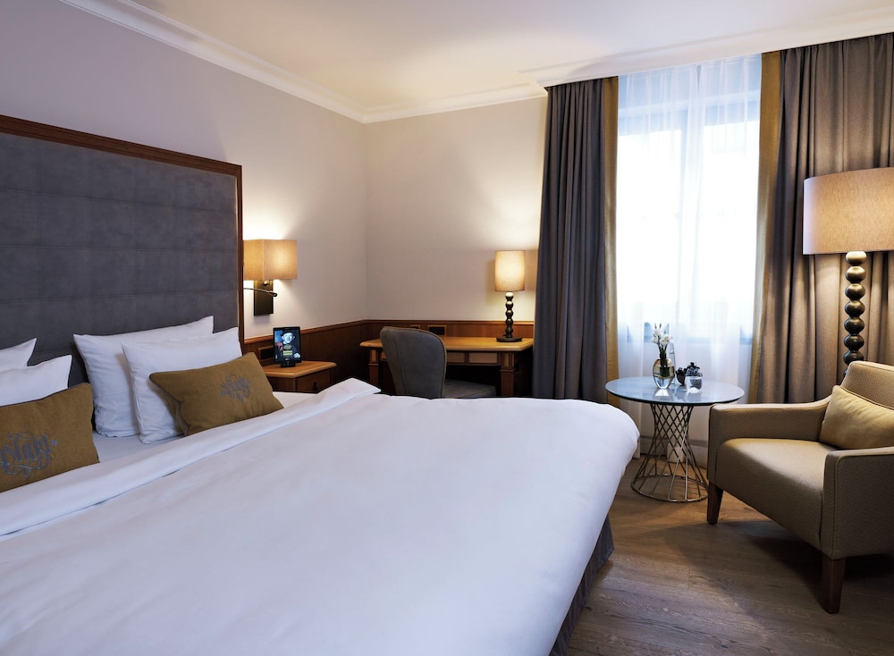 Platzl Hotel — Hotel rooms in Munich, Bavaria