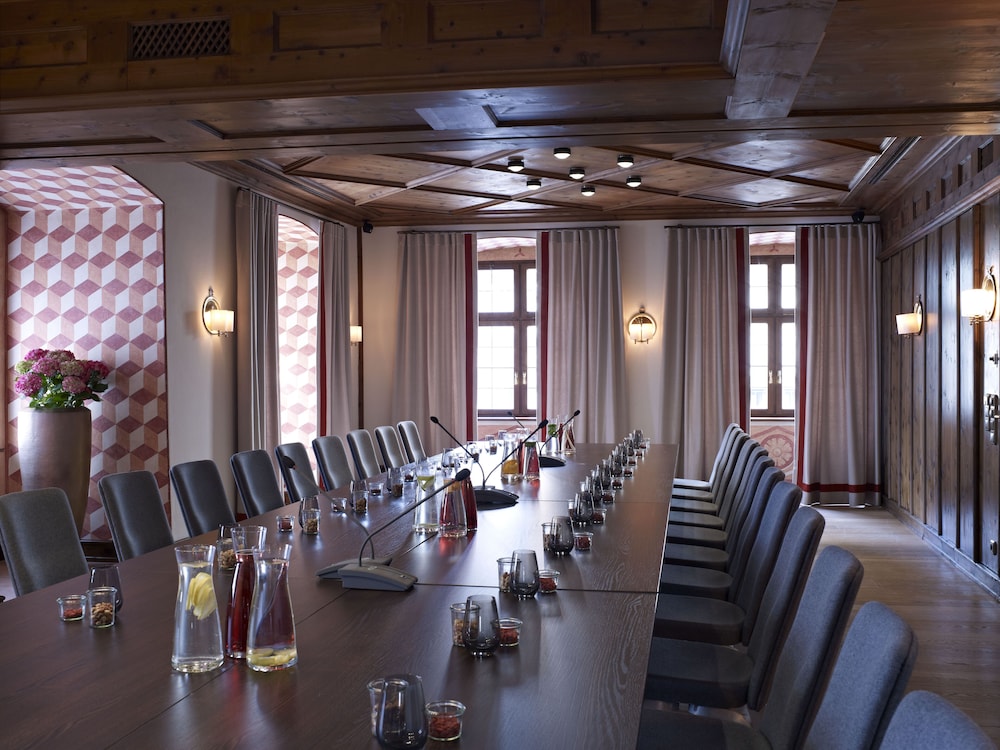 Platzl Hotel — Restaurant & bars in Munich, Bavaria