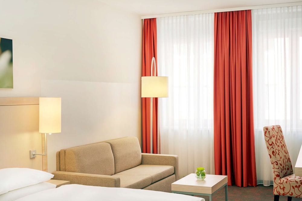 H+ Hotel München — Hotel rooms in Munich, Bavaria