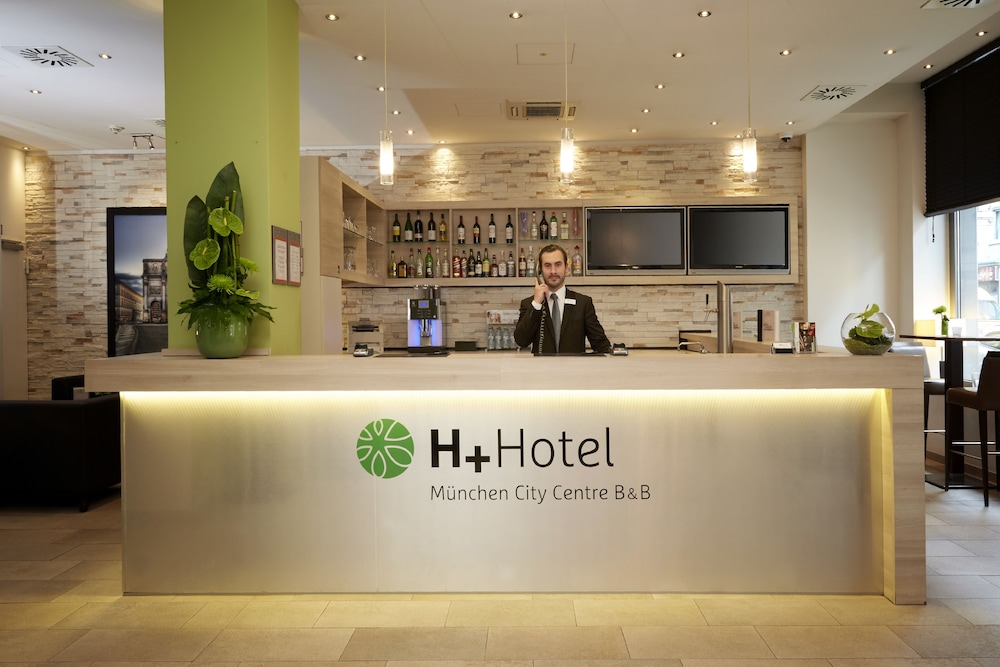 H+ Hotel München — Hotel building in Munich, Bavaria
