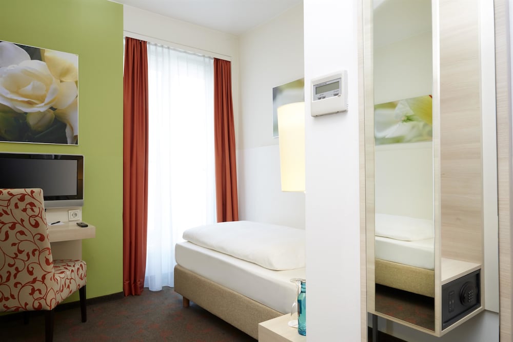 H+ Hotel München - zdjęcie 5