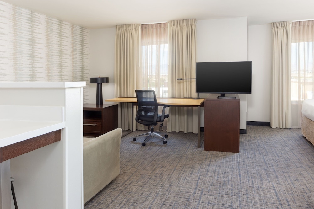 Residence Inn Las Vegas Airport — Hotel rooms in Las Vegas, Nevada