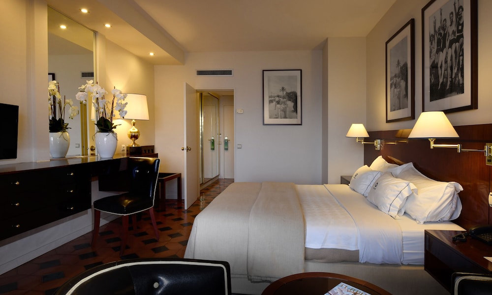 Hotel Algarve Casino — Hotel rooms in Portimão, Faro