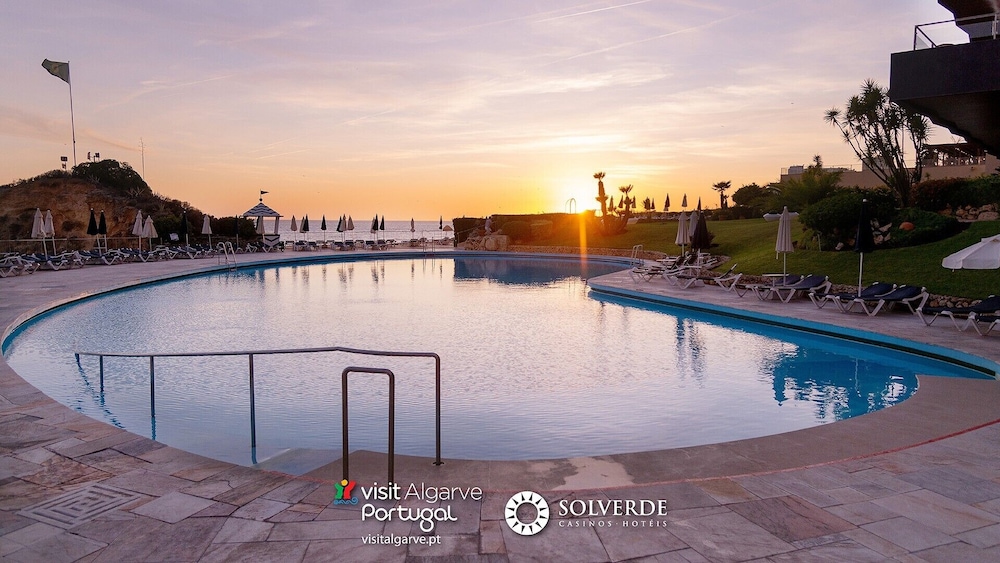 Hotel Algarve Casino — Swimming pool in Portimão, Faro