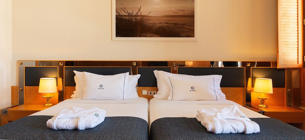 Hotel Algarve Casino — Hotel rooms in Portimão, Faro