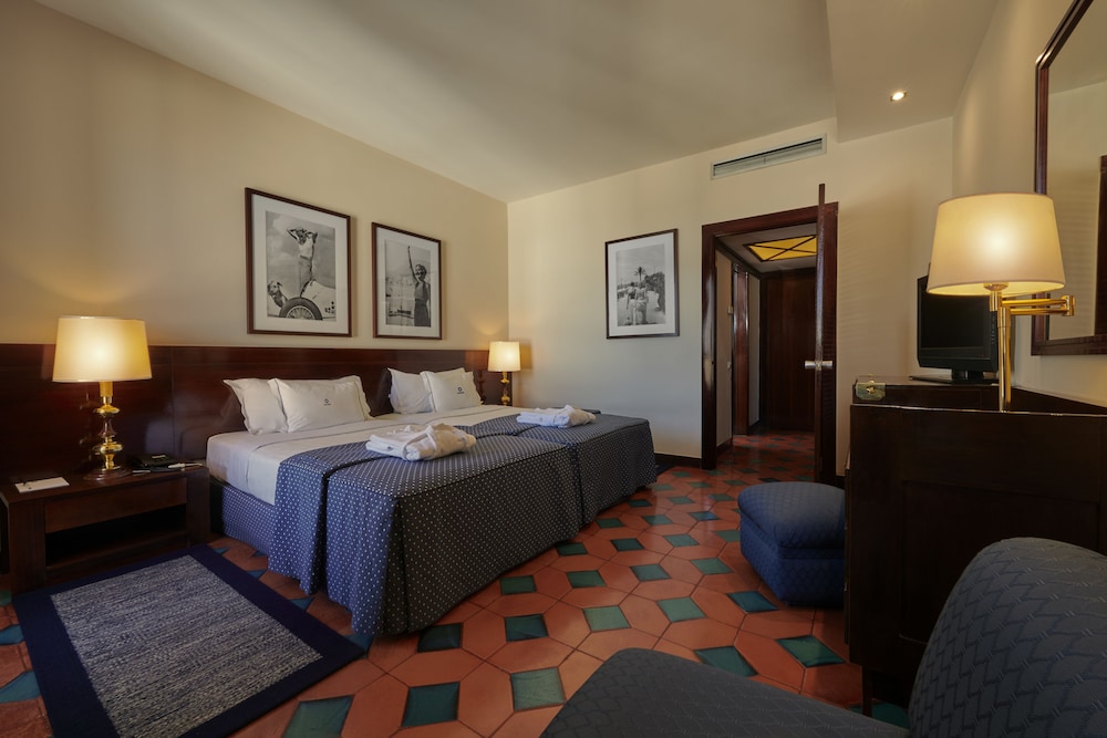 Hotel Algarve Casino — Hotel rooms in Portimão, Faro