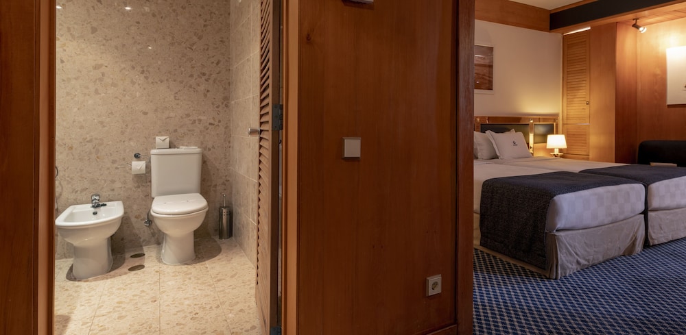 Hotel Algarve Casino — Hotel rooms in Portimão, Faro