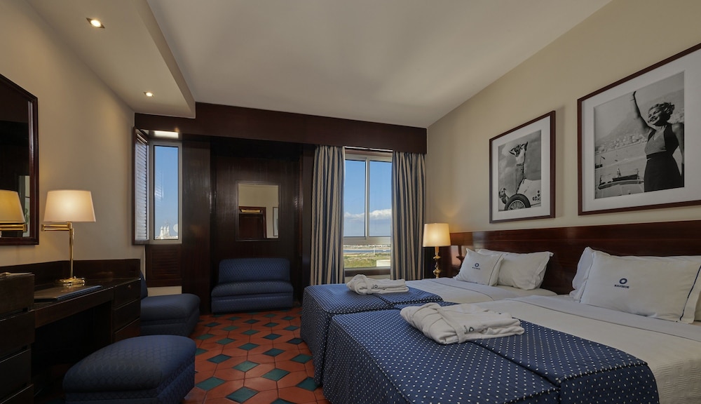 Hotel Algarve Casino — Hotel rooms in Portimão, Faro