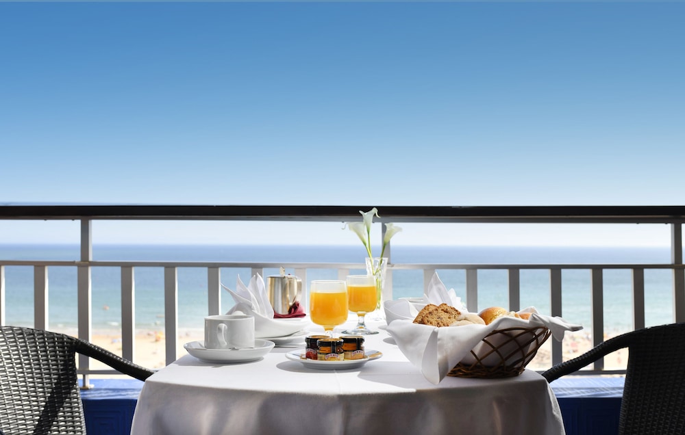 Hotel Algarve Casino — Restaurant & bars in Portimão, Faro